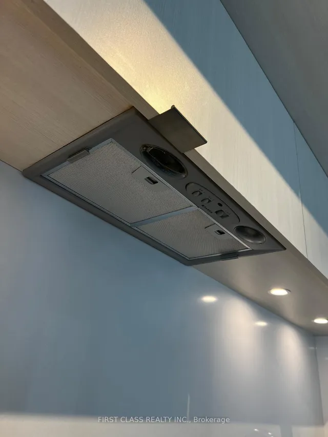 Additional image 15 of 38 Cameron St Unit 1019