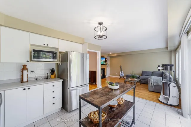 Additional image 14 of 365 Turnberry Cres