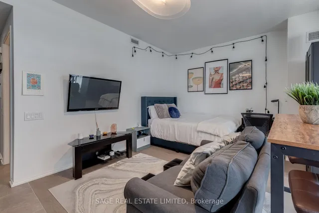 Additional image 8 of 45 Charles St Unit 4503