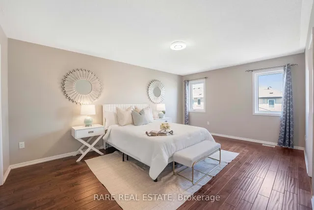 Additional image 33 of 953 Rigo Cross