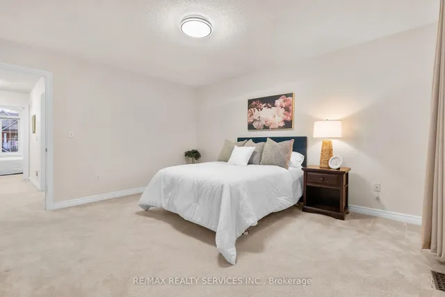 Additional image 27 of 37 Overture Lane