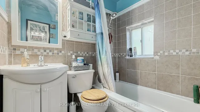 Additional image 29 of 89 Keith St