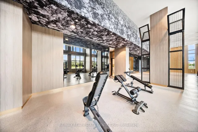 Additional image 29 of 405 Dundas St Unit 813