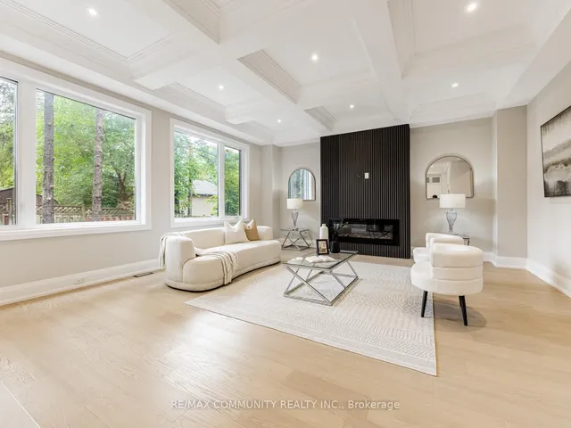 Additional image 15 of 37 Sugarbush Sq
