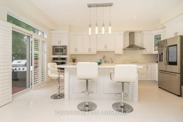 Additional image 15 of 792 Glenbrook Ave