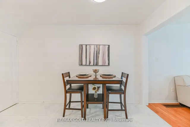 Additional image 12 of 28 Plum Hollow Crt