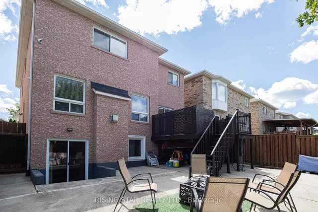 Additional image 23 of 132 Luella Cres