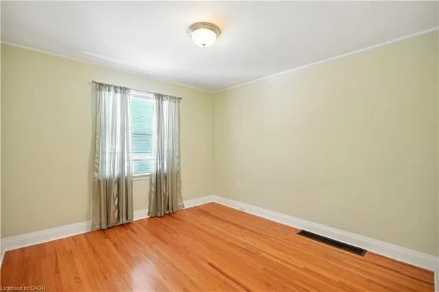 Additional image 20 of 127 Garside Ave