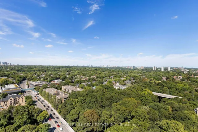 Additional image 31 of 300 Bloor St Unit 2701