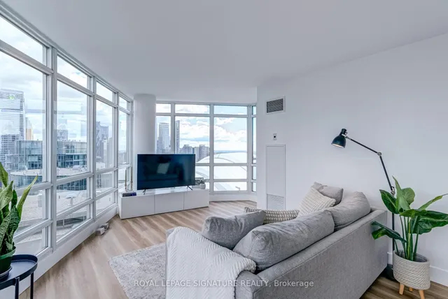 Additional image 9 of 397 Front St Unit 3909