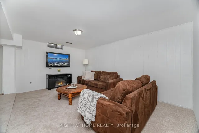 Additional image 31 of 526 Holly Ave