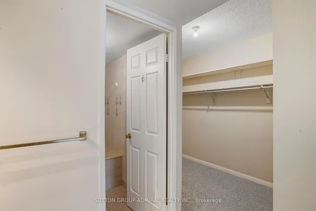 Additional image 12 of 245 The Donway West Unit 402