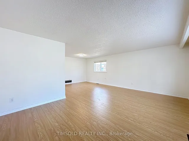 Additional image 6 of 6 Lofthouse Sq