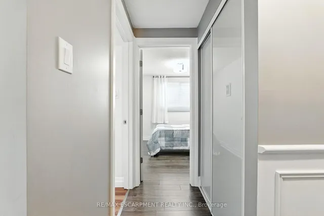 Additional image 26 of 2254 Upper Middle Rd Unit 3