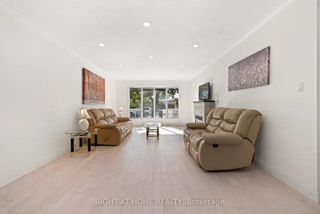 Additional image 10 of 1147 Saturnia Cres