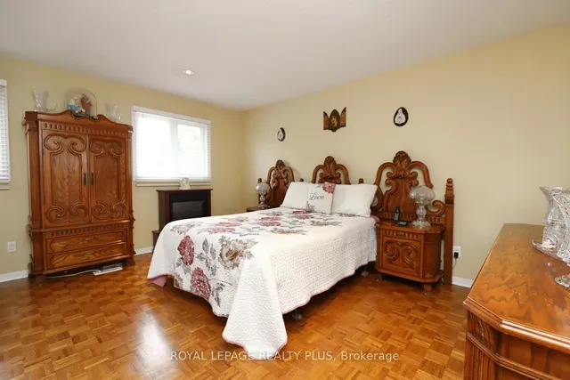 Additional image 23 of 1086 Hedge Dr