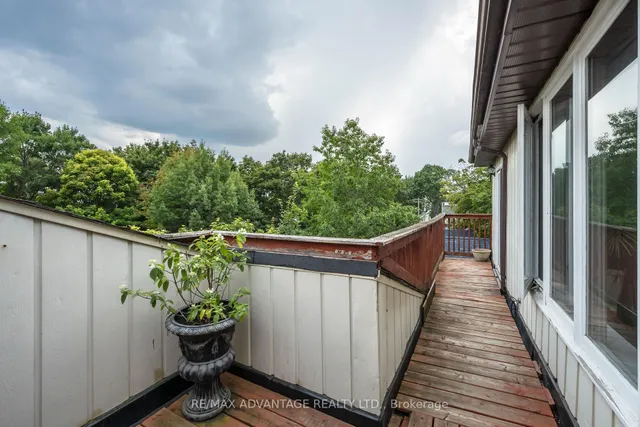 Additional image 24 of 106 Hubbard Blvd