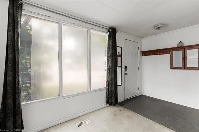 Additional image 5 of 223 East 8th St