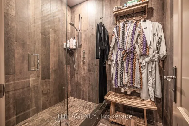 Additional image 33 of 1 Suncrest Dr