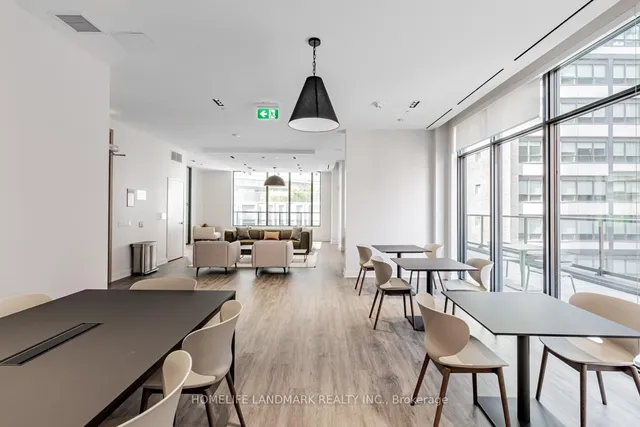 Additional image 31 of 65 Mutual St Unit 2501