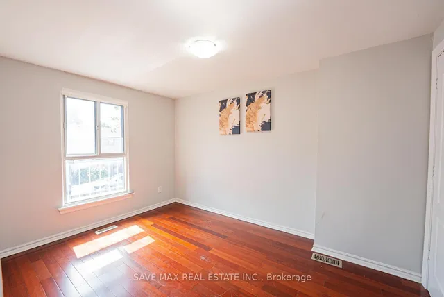 Additional image 21 of 83 Fleetwood Cres