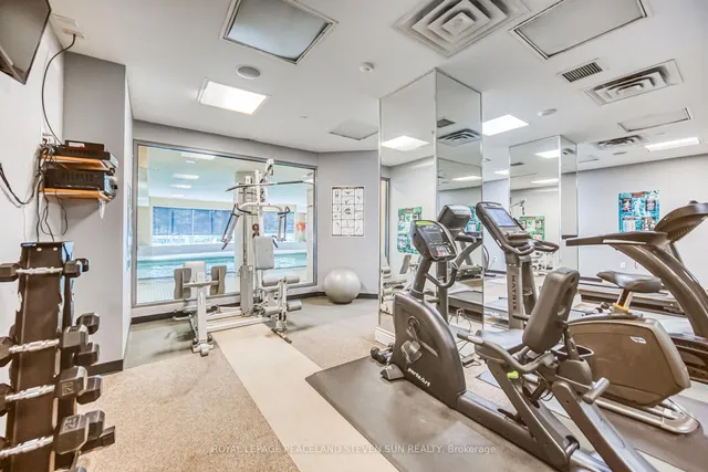 Additional image 32 of 21 Hillcrest Ave Unit 702