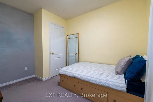 Additional image 25 of 37 Farthingale Cres