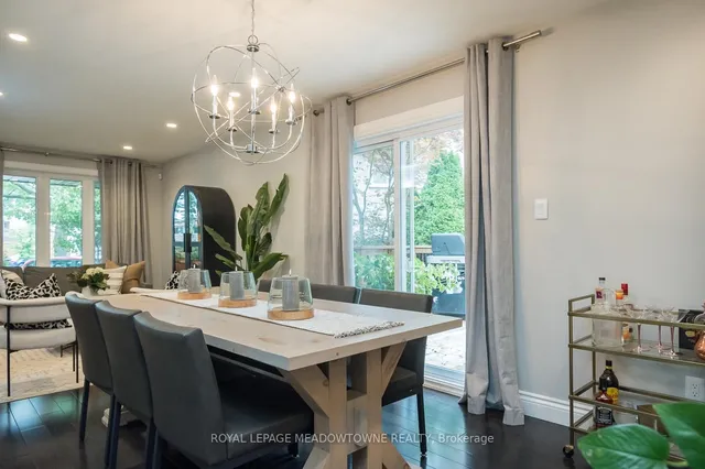 Additional image 9 of 613 Foster Crt