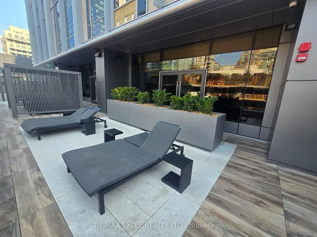 Additional image 16 of 11 Yorkville Ave Unit 6003