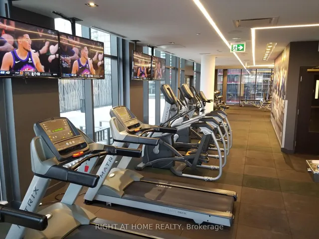 Additional image 33 of 330 Richmond St Unit 210