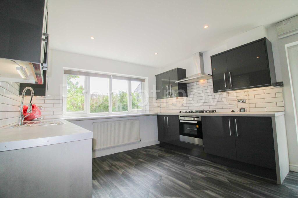 Additional image 5 of Crabtree Lane Harpenden AL5 5TA