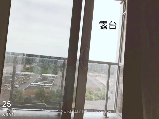 Additional image 12 of 181 Village Green Sq Unit 1512