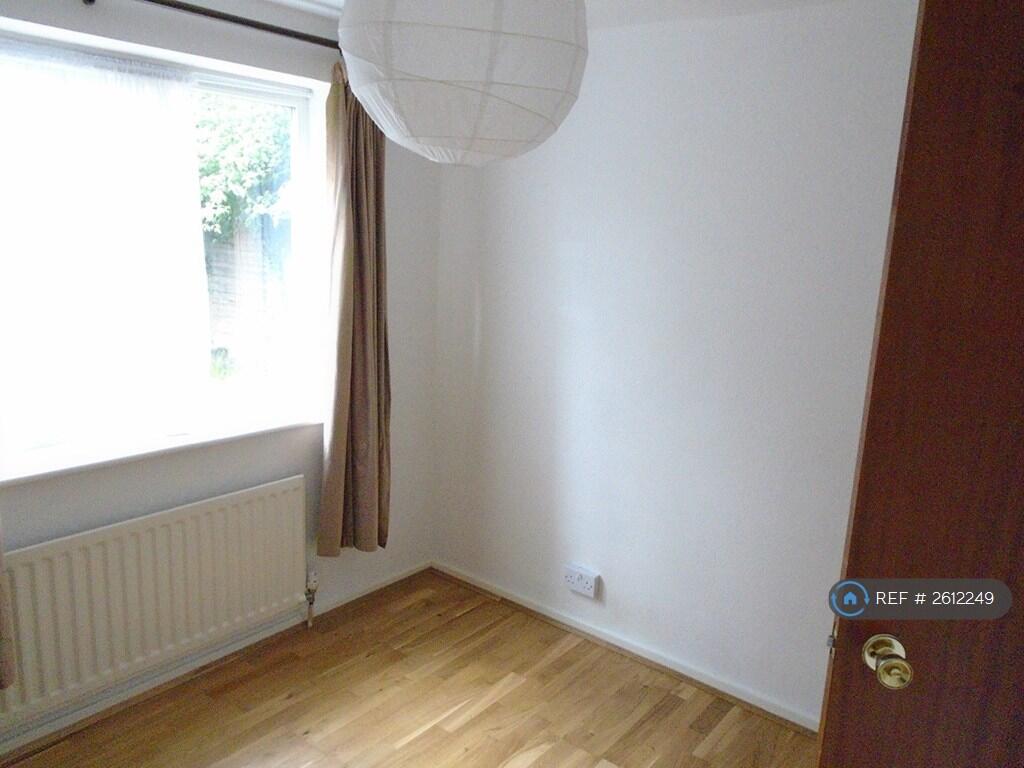 Additional image 3 of Adele Avenue, Welwyn, AL6