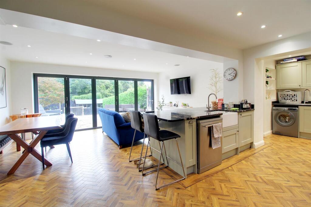 Additional image 4 of Glebe Cottages, Essendon