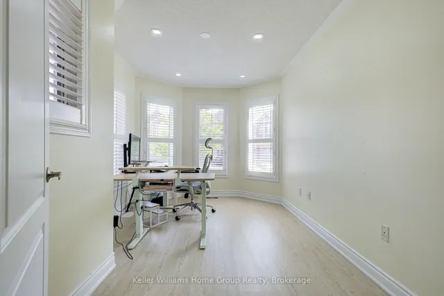 Additional image 25 of 435 Pozbou Cres