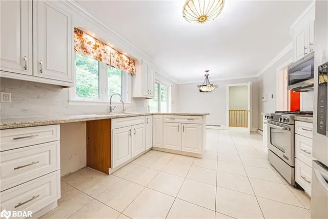 Additional image 16 of 7644 Tremaine Rd