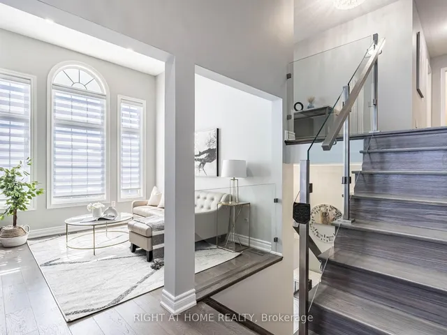 Additional image 20 of 612 Serafini Cres