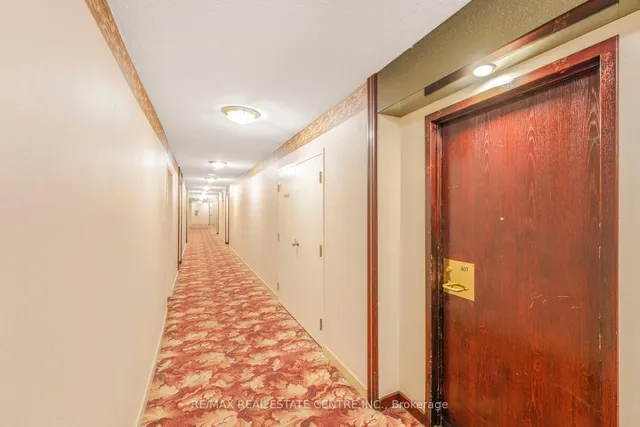 Additional image 10 of 3233 Eglinton Ave Unit 407