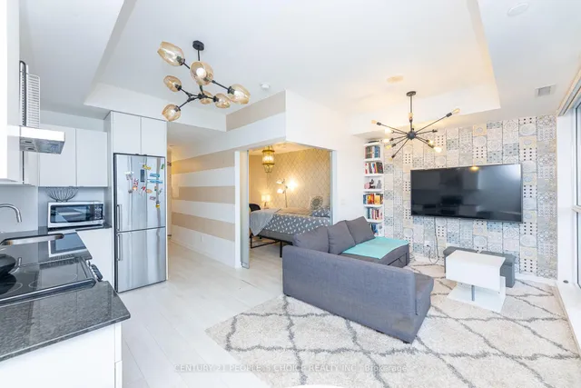 Additional image 15 of 51 East Liberty St Unit 2215