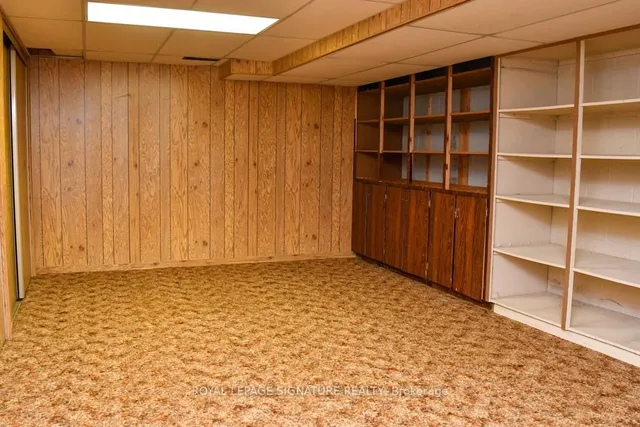 Additional image 25 of 7556 Sixth Line