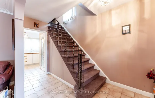 Additional image 17 of 1468 Wilson Ave