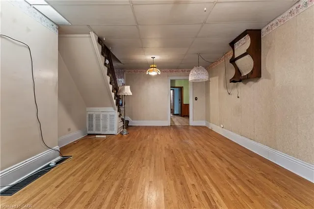 Additional image 8 of 224 East Ave