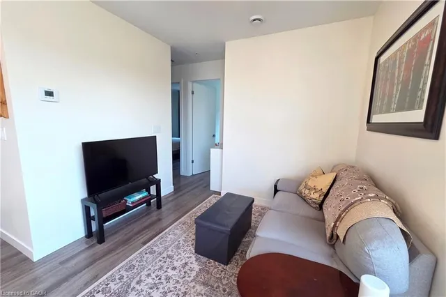 Additional image 15 of 479 Charlton Ave Unit 408