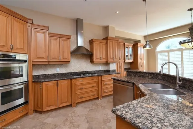 Additional image 27 of 43 Lowinger Ave