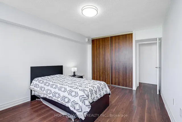 Additional image 26 of 25 Silver Springs Blvd Unit 905