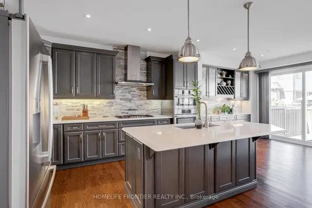 Additional image 13 of 422 Hinton Terr