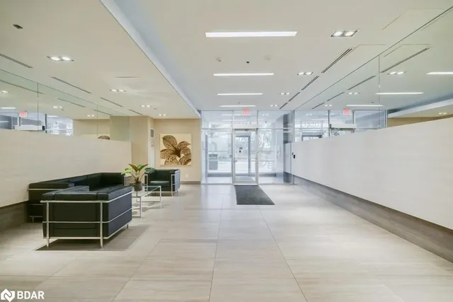 Additional image 4 of 3520 Danforth Ave Unit 609