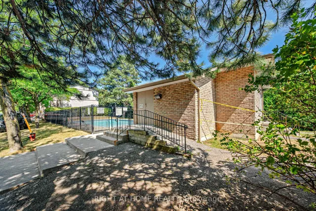 Additional image 45 of 83 Guildford Cres Unit 83