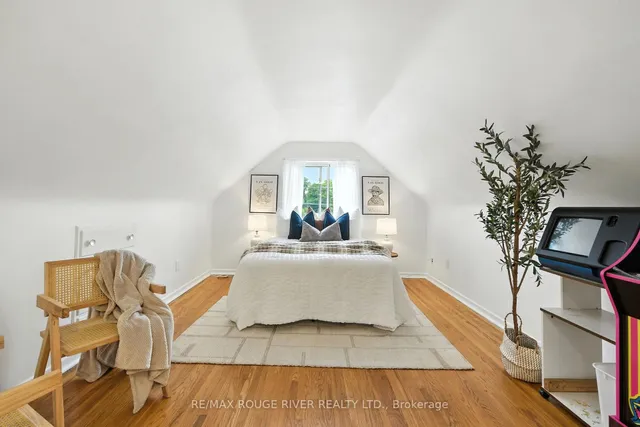 Additional image 26 of 51 Elfreda Blvd