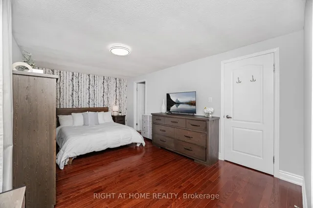 Additional image 23 of 526 Holly Ave